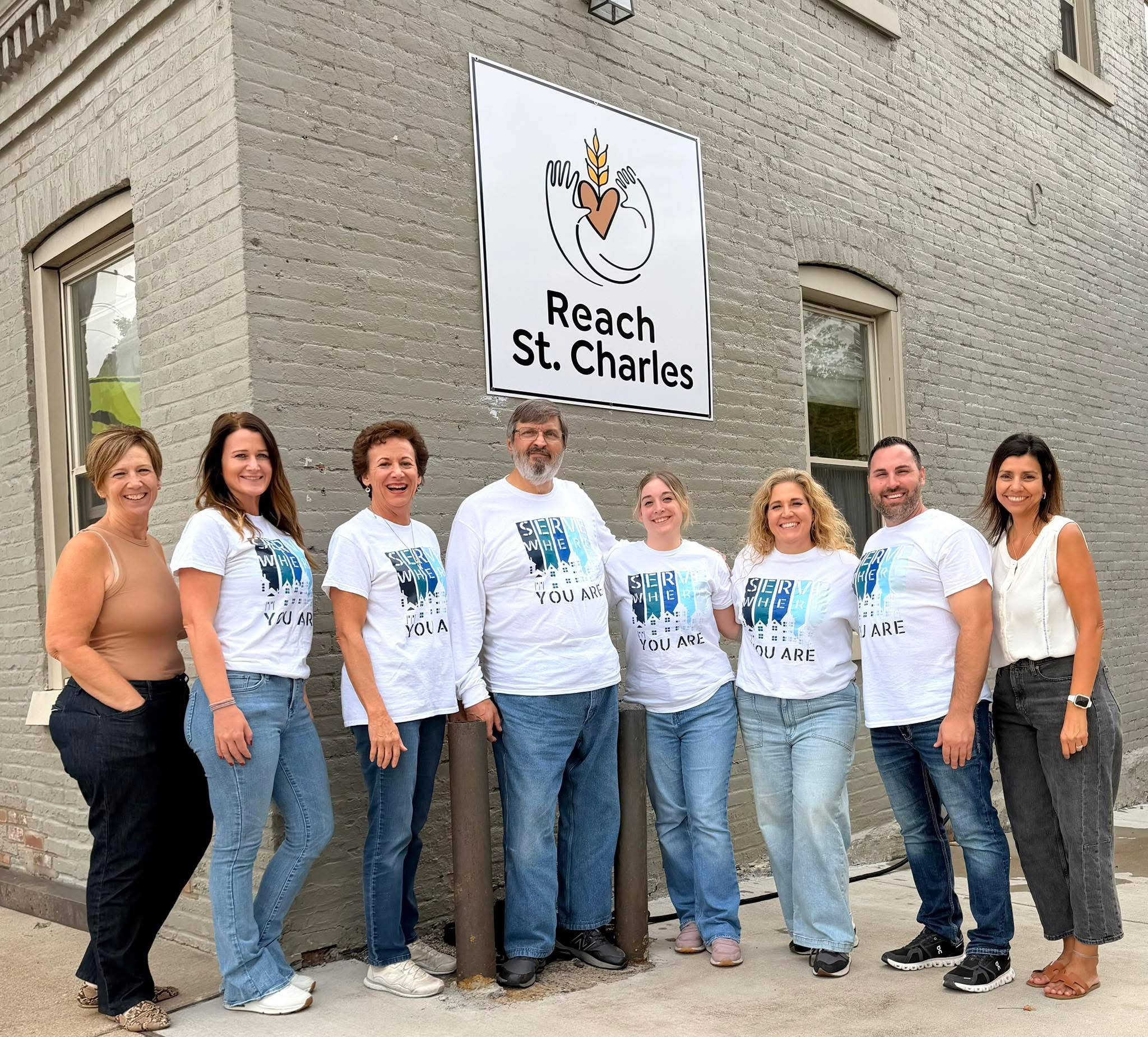 Reach-St.-Charles-team photo